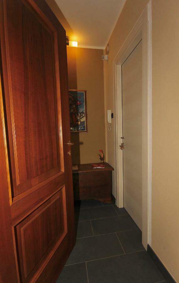 Apartment L'Envers Aosta Exterior foto